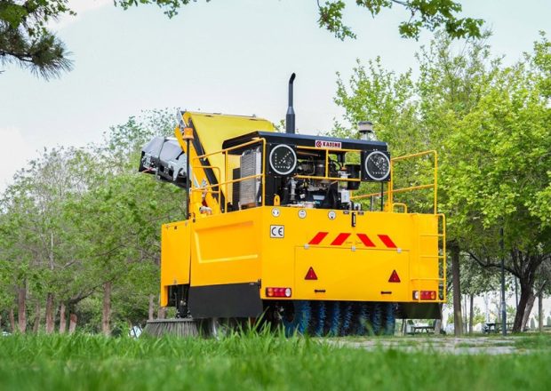 Truck Towed Road Sweepers